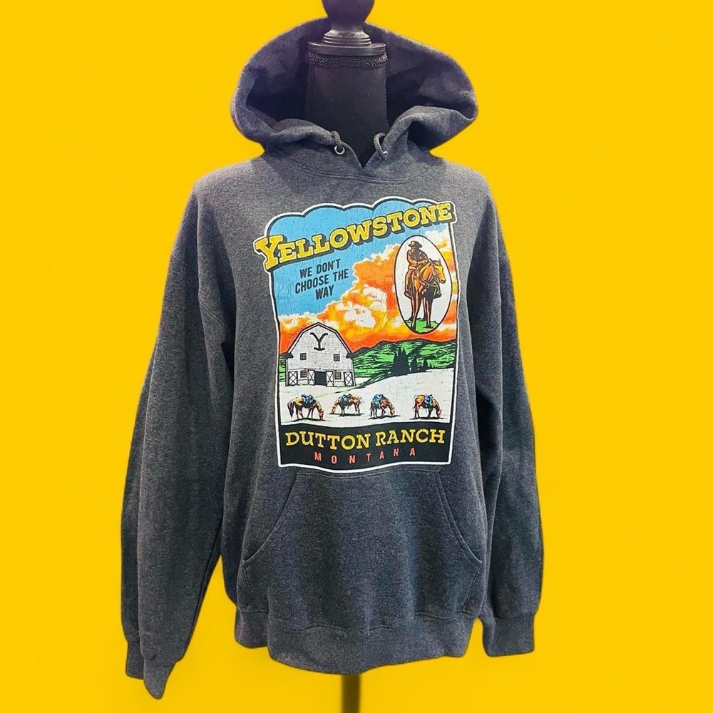 Yellowstone We Don’t Choose the Way Grey Hoodie Size Large
